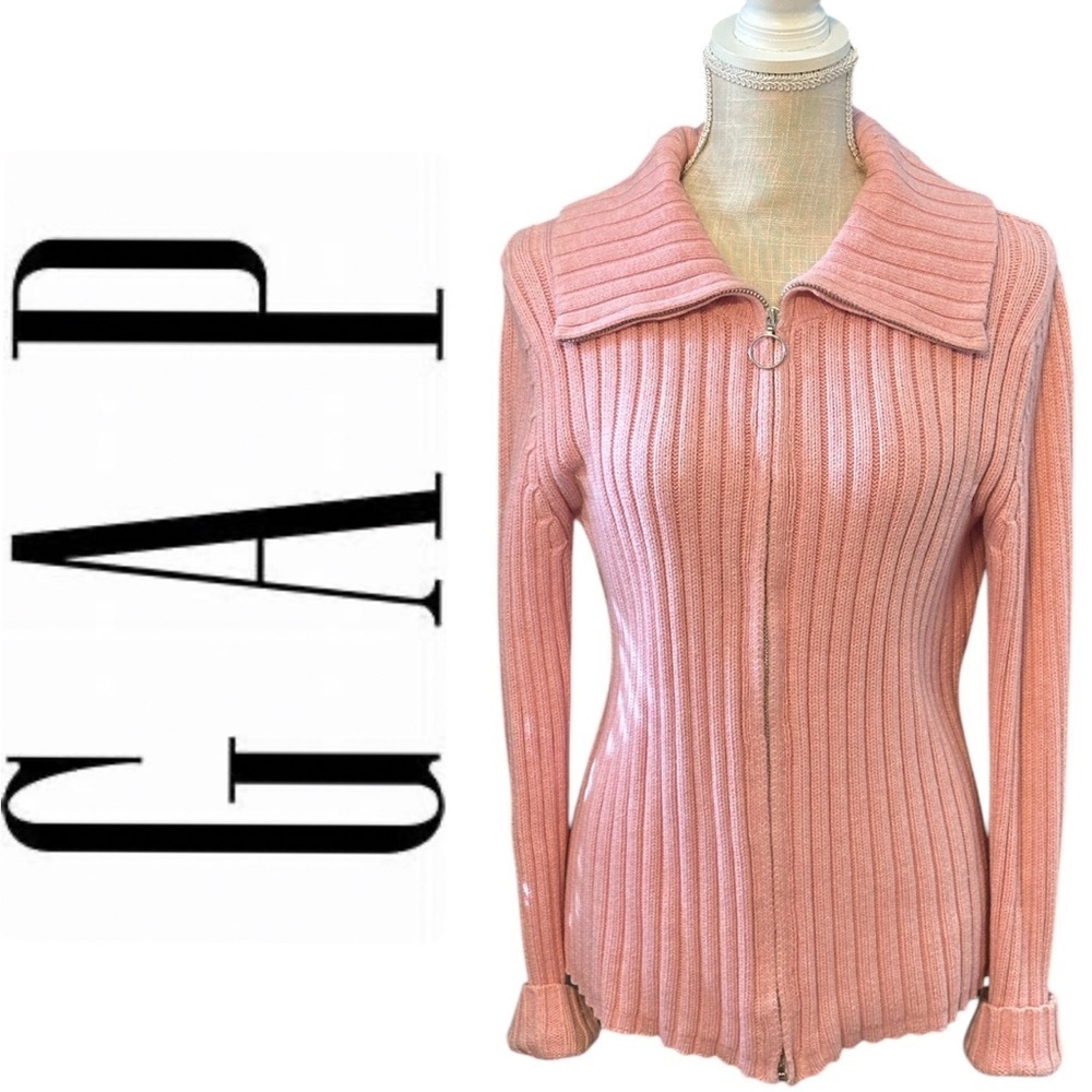 Gap Pink Ribbed Zippered Cardigan Sweater in Excellent Preloved Condition Sz Med